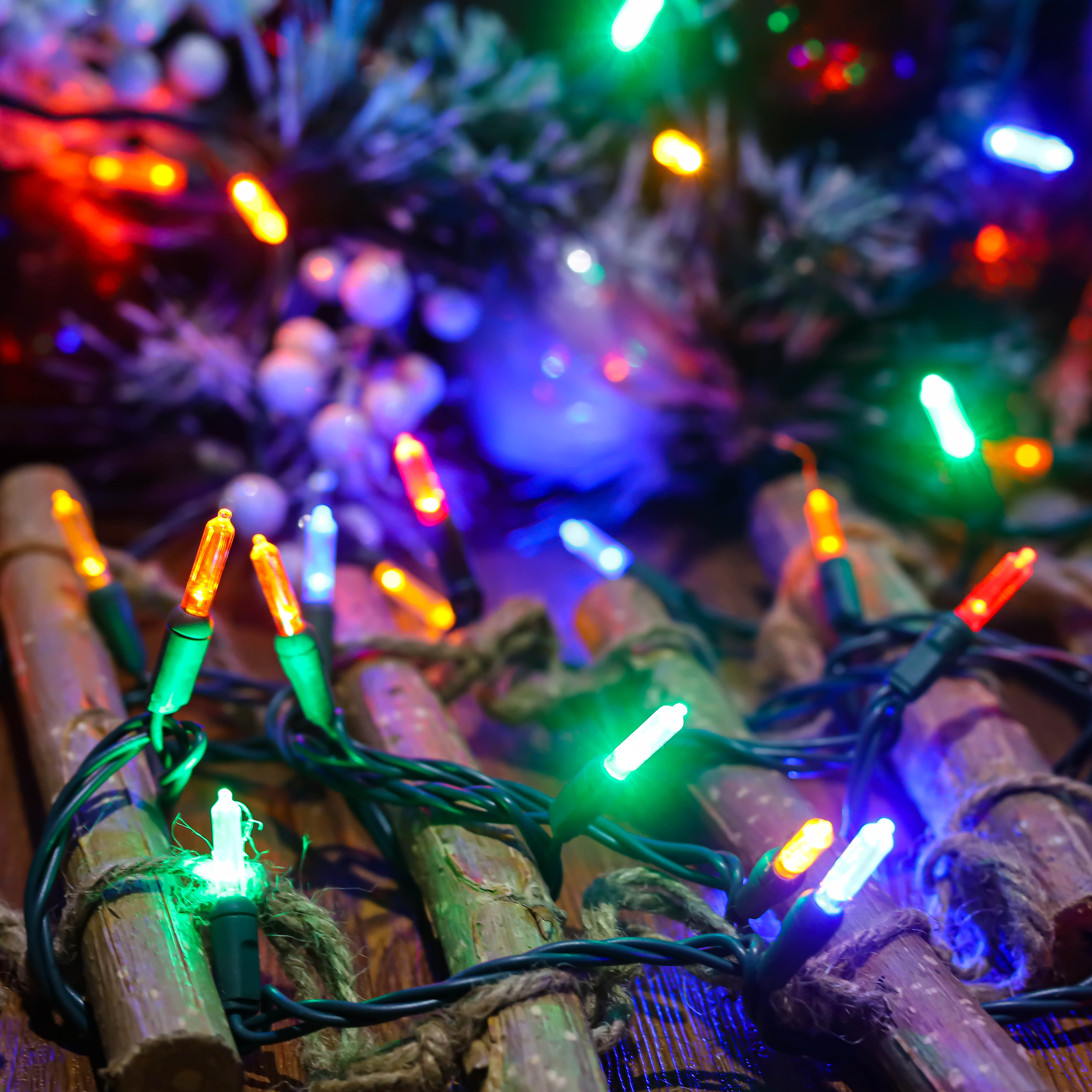 UL T5 LED-Weihnachtsbeleuchtung, mehrere Lichterketten, grünes Drahtlicht-Set, wasserdicht, für den Außenbereich 