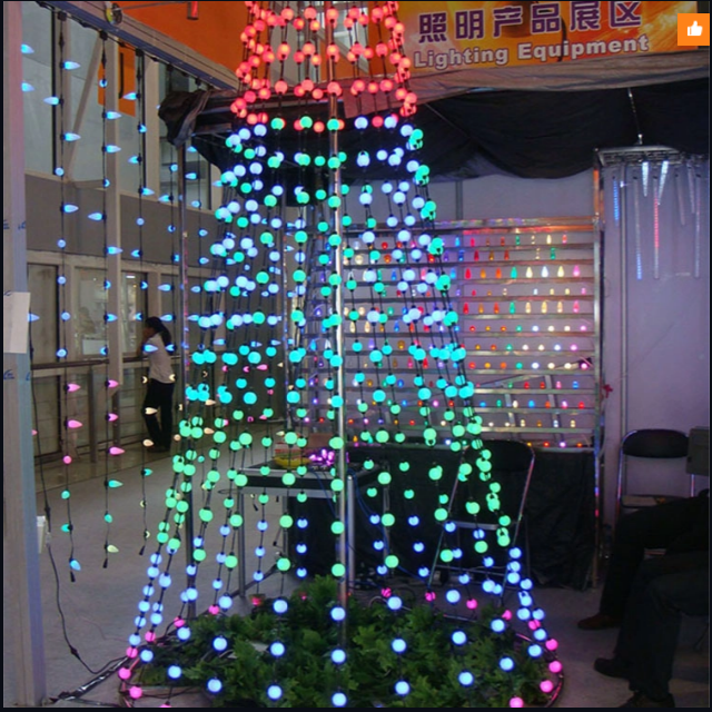 Benutzerdefinierte DMX IP66 RGB Triklit-Lichterkette.png